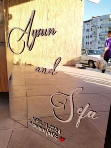 Düğün & Nişan & Özel Anlar Lüks Pleksi Aynalı Karşılama Panosu GÜMÜŞ