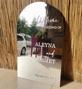 Düğün & Nişan & Özel Anlar Lüks Pleksi Aynalı Karşılama Panosu GÜMÜŞ