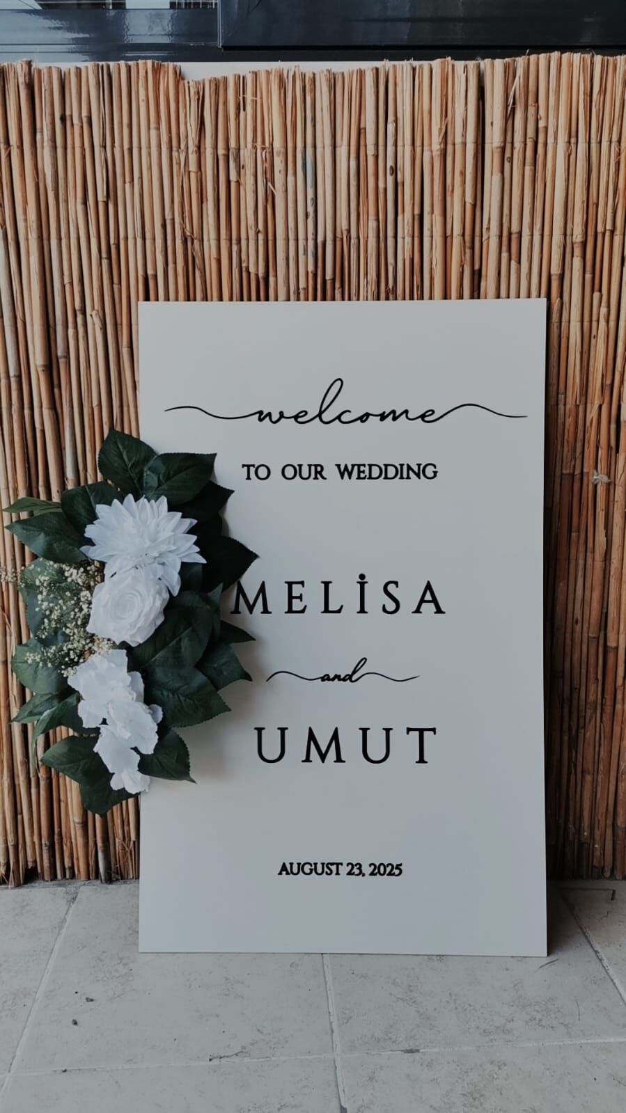 Düğün & Nişan & Kına Beyaz Zarif  Karşılama Panosu(Çiçek DAHİL)